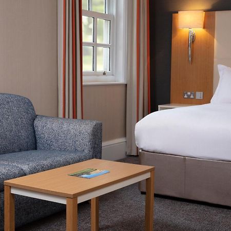 Oulton Hall Hotel, Spa & Golf Resort Leeds  Eksteriør bilde